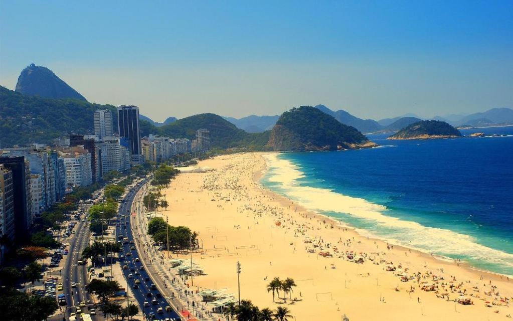 Apartamento Completo Na Praia De Copacabana 02 Quartos Com Vista Lateral Mar Em Andar Alto, Ar, Wifi , Netflix, Pauloangerami Rmvc18 里约热内卢 外观 照片
