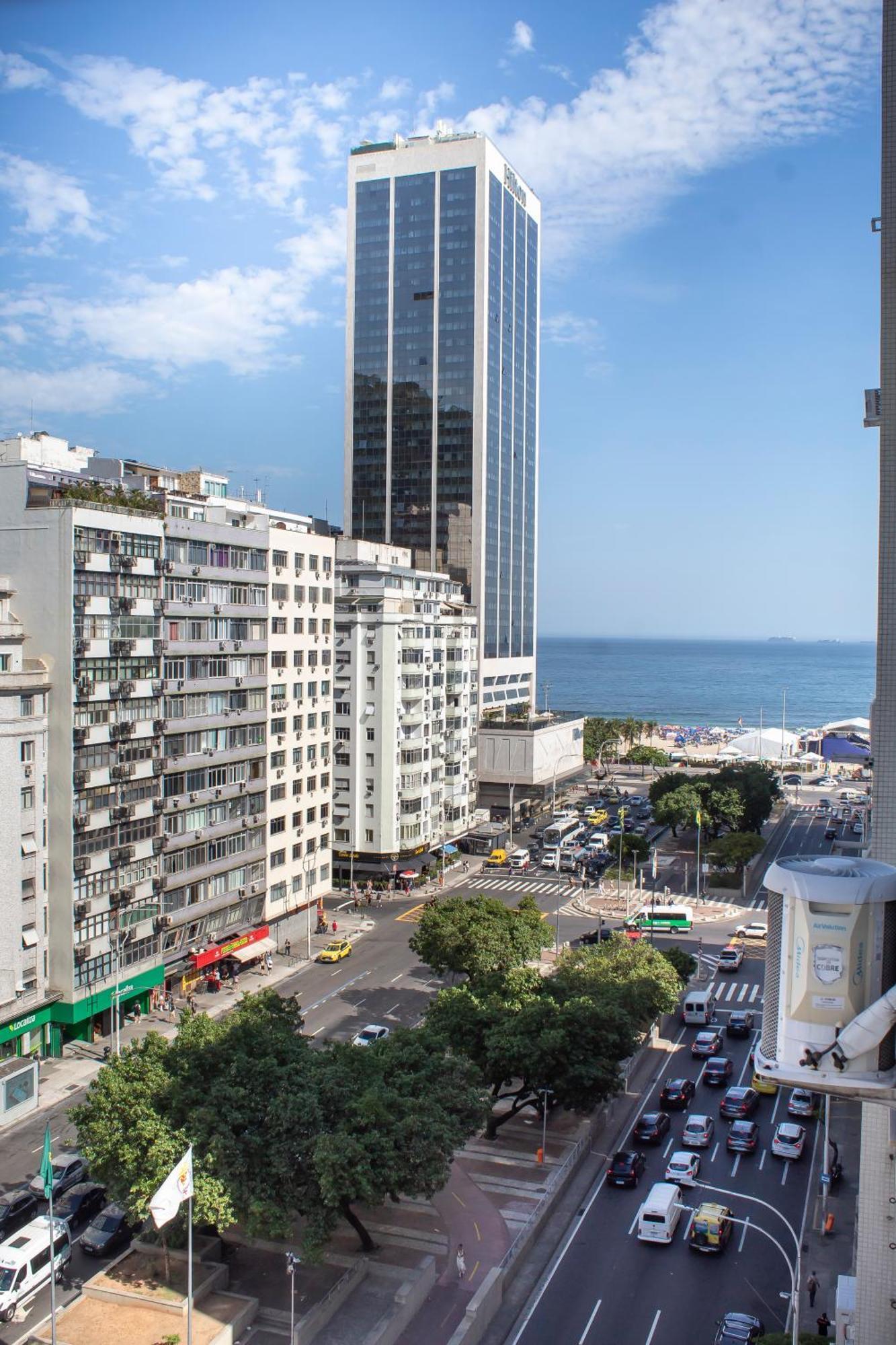 Apartamento Completo Na Praia De Copacabana 02 Quartos Com Vista Lateral Mar Em Andar Alto, Ar, Wifi , Netflix, Pauloangerami Rmvc18 里约热内卢 外观 照片